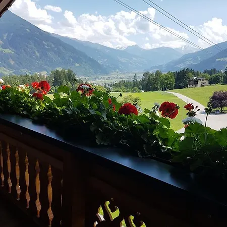 Platzer Apartamento Fügen